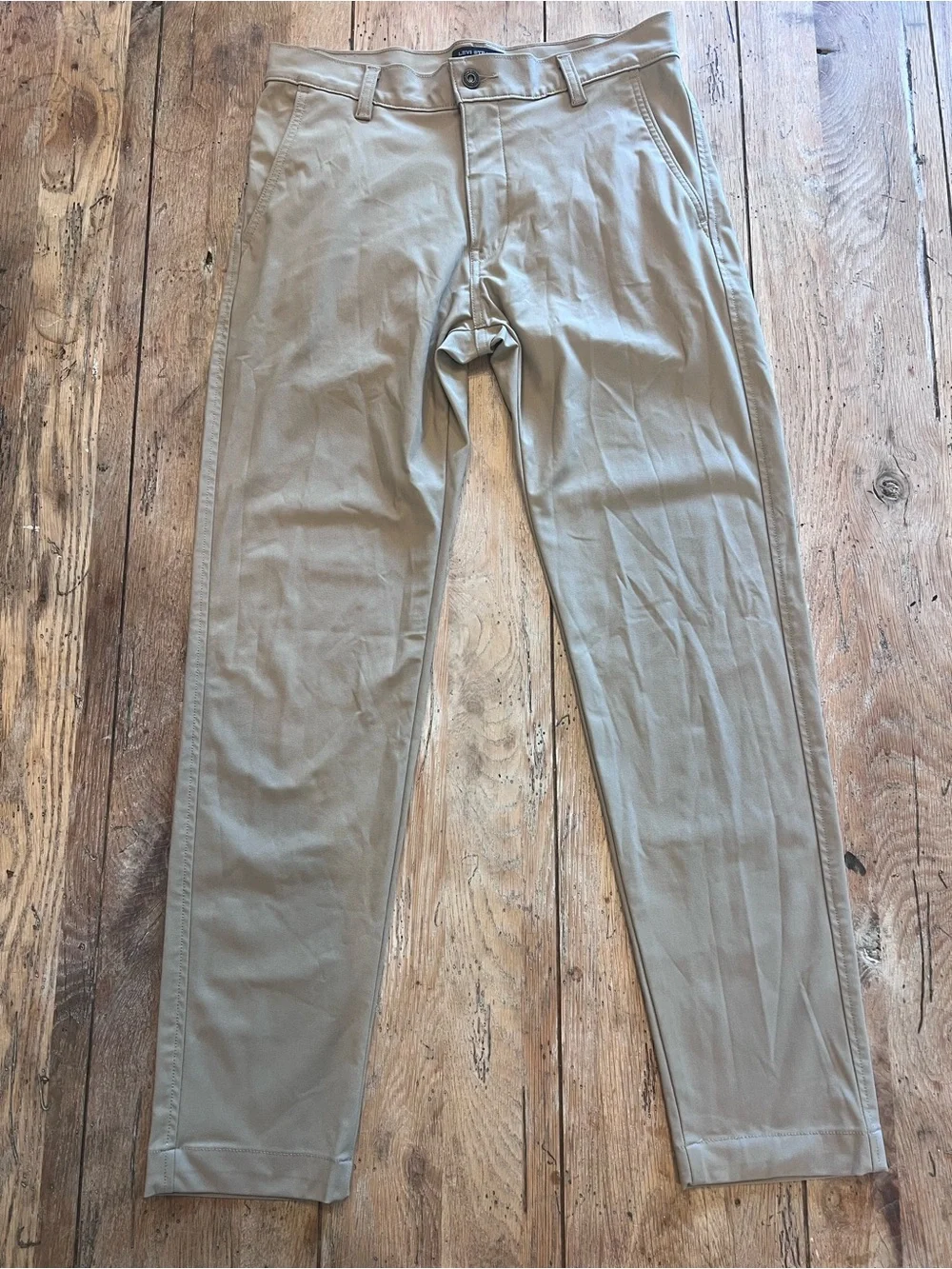 Levi's Men's XX Chino Standard Fit Pants Light Khaki Performance Fabric to Move